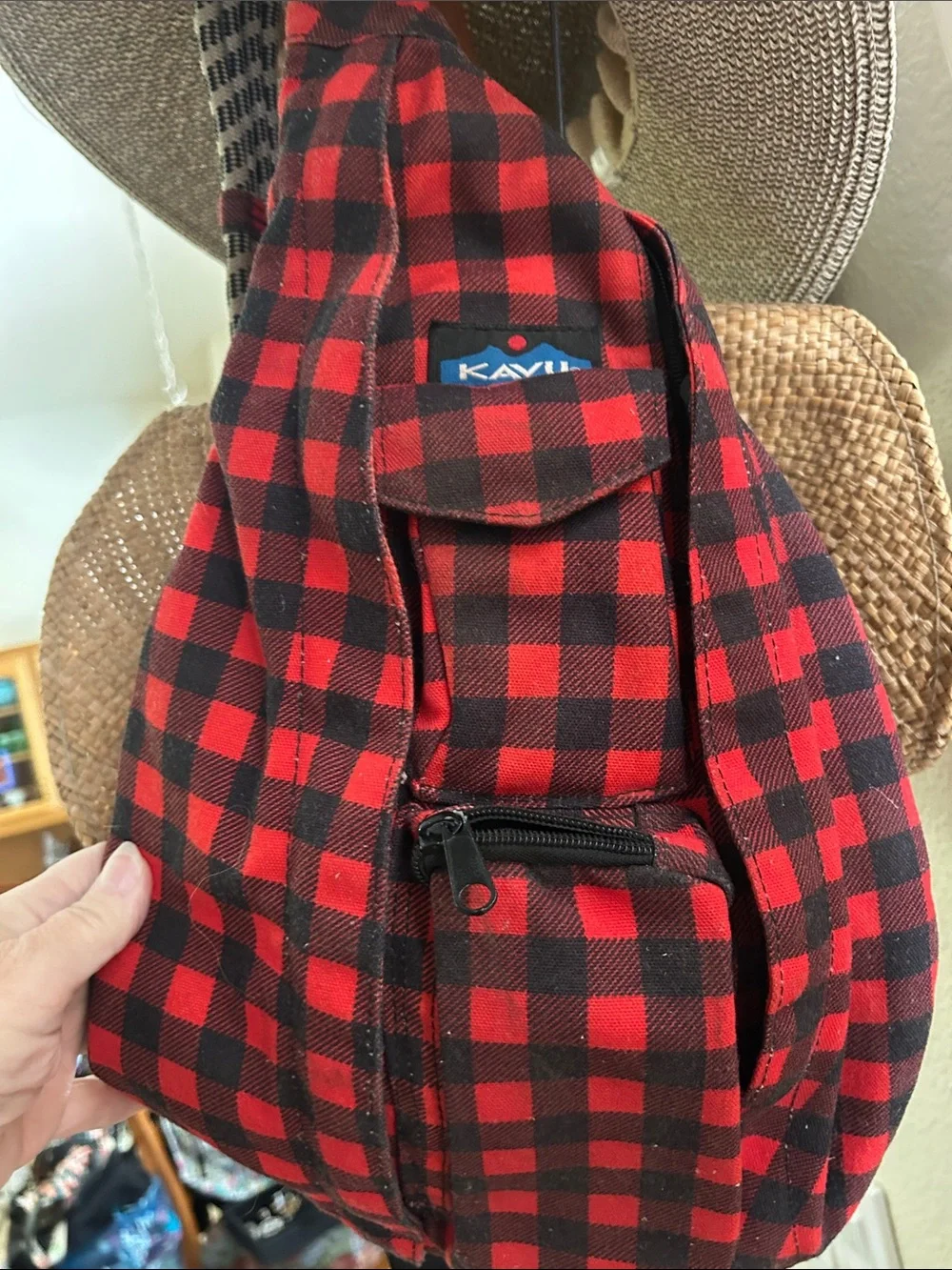 Kavu sling bag